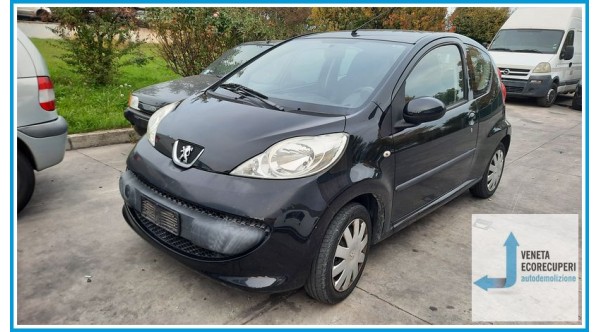 PEUGEOT 107  del 2005 parti usate e ricambi