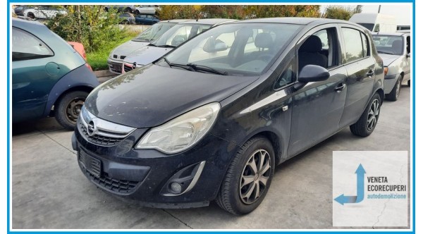 OPEL CORSA S07 del 2011 parti usate e ricambi
