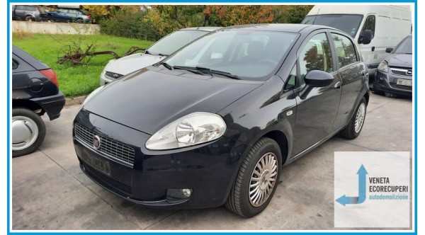 FIAT GRANDE PUNTO 4C del 2007 parti usate e ricambi