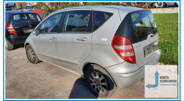MERCEDES-BENZ Classe A W/C169 del 2006 parti usate e ricambi