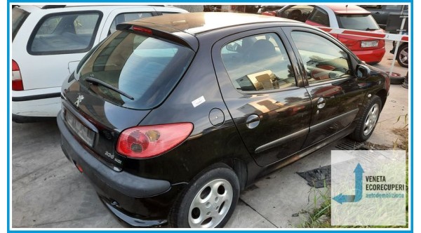 PEUGEOT 206  del 2003 parti usate e ricambi