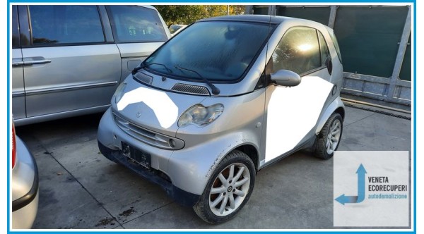 SMART FORTWO A/C450 del 2006 parti usate e ricambi