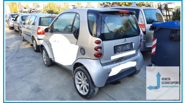 SMART FORTWO A/C450 del 2006 parti usate e ricambi