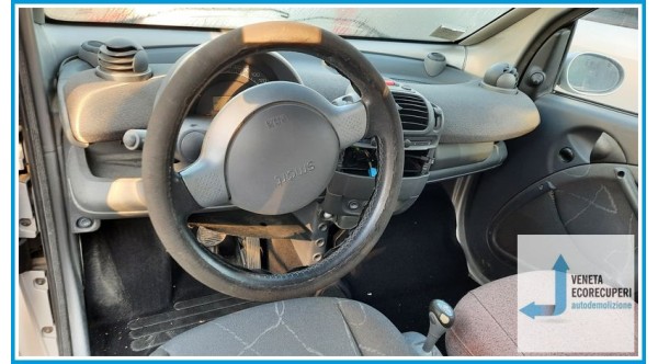 SMART FORTWO A/C450 del 2006 parti usate e ricambi