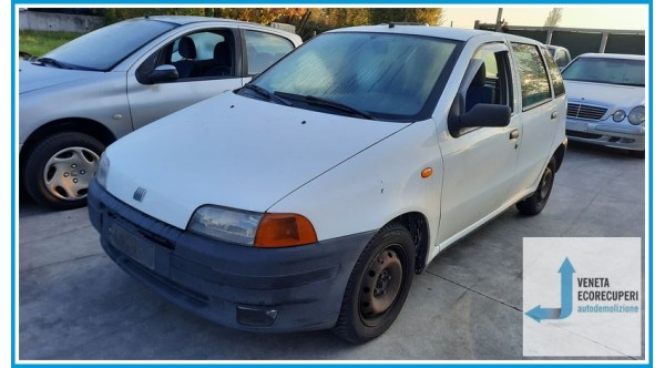 FIAT PUNTO 1a Serie  del 1998 parti usate e ricambi