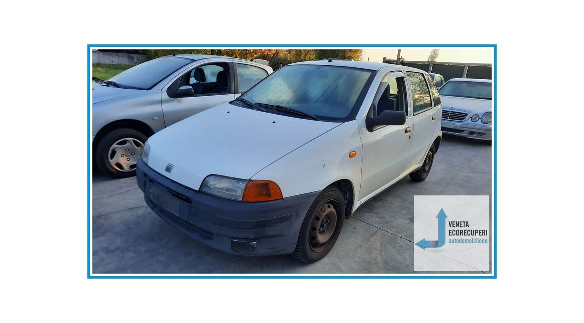 FIAT PUNTO 1a Serie  del 1998 parti usate e ricambi