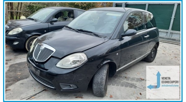 LANCIA YPSILON TE del 2007 parti usate e ricambi