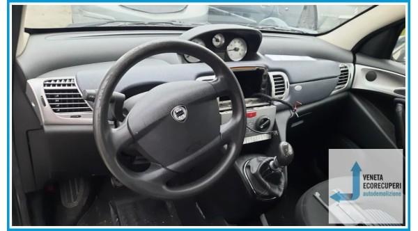 LANCIA YPSILON TE del 2007 parti usate e ricambi