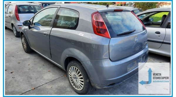 FIAT GRANDE PUNTO 2Y del 2007 parti usate e ricambi