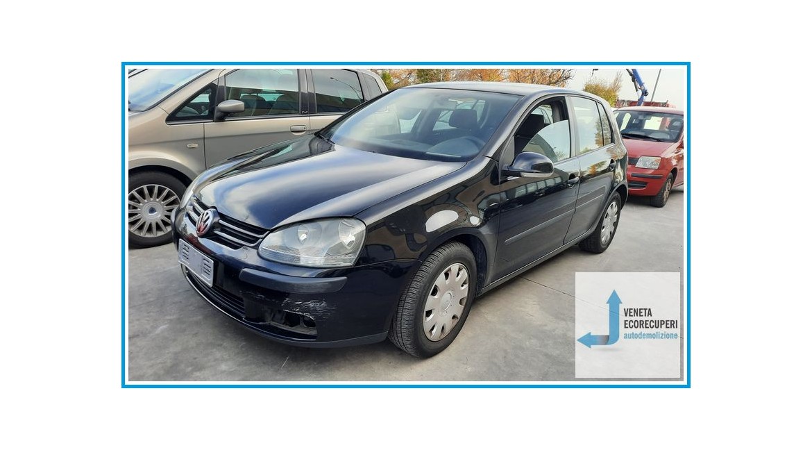 VOLKSWAGEN GOLF 1K del 2004 parti usate e ricambi