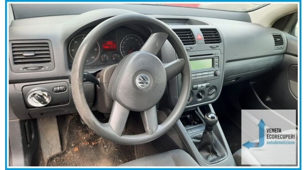VOLKSWAGEN GOLF 1K del 2004 parti usate e ricambi