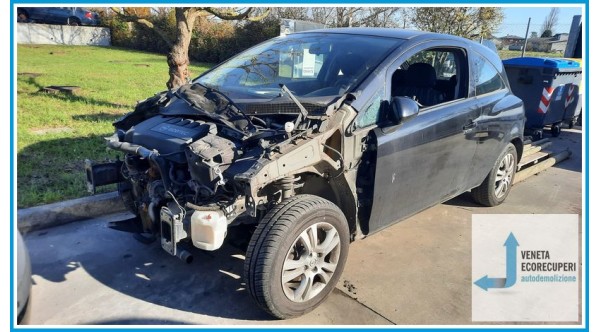 OPEL CORSA S07 del 2008 parti usate e ricambi