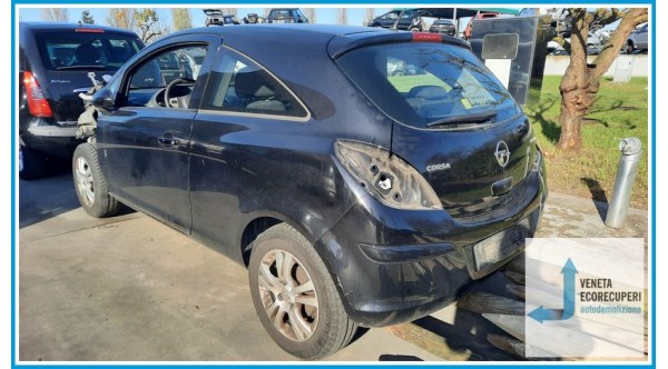 OPEL CORSA S07 del 2008 parti usate e ricambi