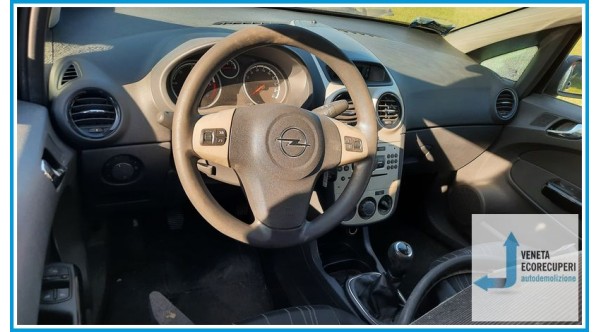 OPEL CORSA S07 del 2008 parti usate e ricambi