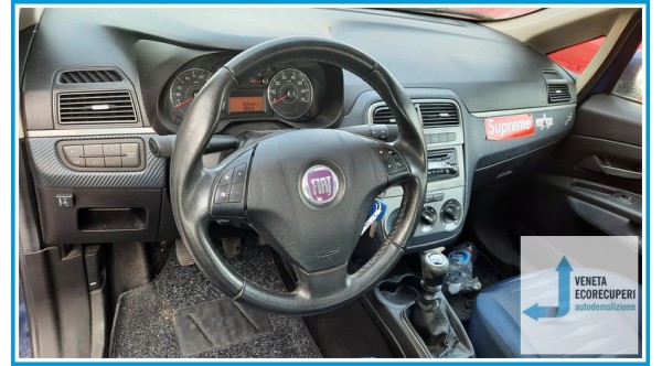 FIAT GRANDE PUNTO 3X del 2009 parti usate e ricambi