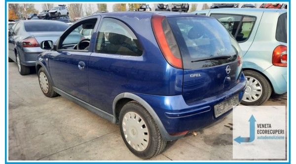 OPEL CORSA X01 del 2003 parti usate e ricambi