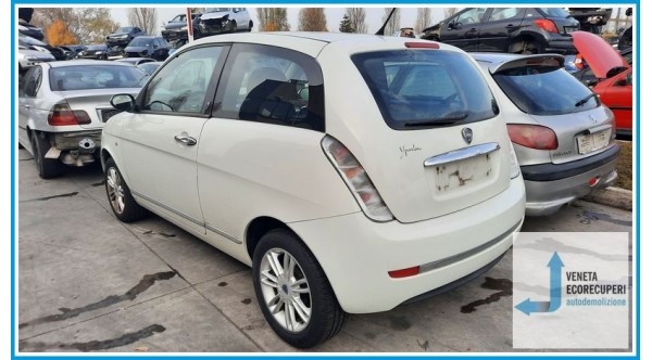 LANCIA YPSILON TI del 2009 parti usate e ricambi