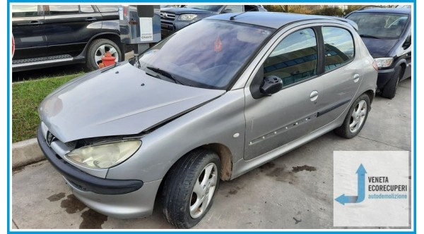 PEUGEOT 206  del 2004 parti usate e ricambi