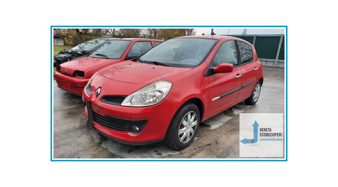 RENAULT CLIO 3a Serie  del 2008 parti usate e ricambi