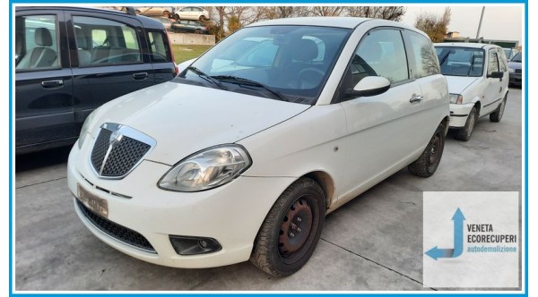 LANCIA YPSILON TE del 2008 parti usate e ricambi