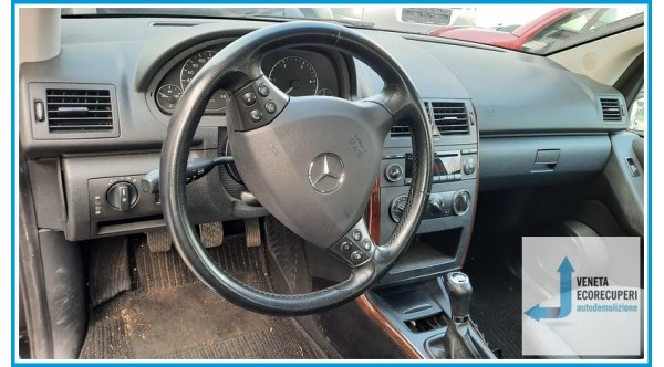 MERCEDES-BENZ Classe A W/C169 del 2006 parti usate e ricambi