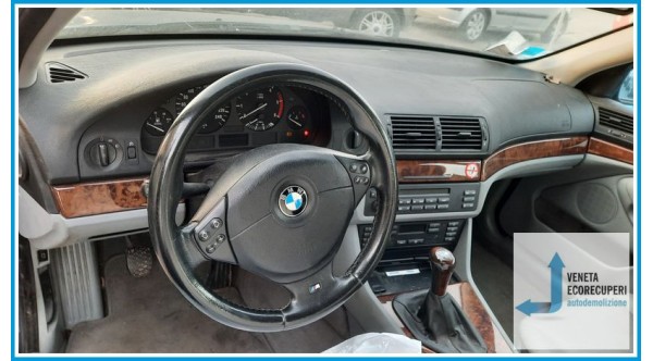 BMW Serie 5 E39 del 2001 parti usate e ricambi