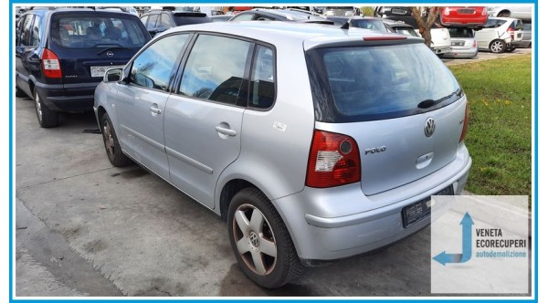 VOLKSWAGEN POLO 9N del 2002 parti usate e ricambi