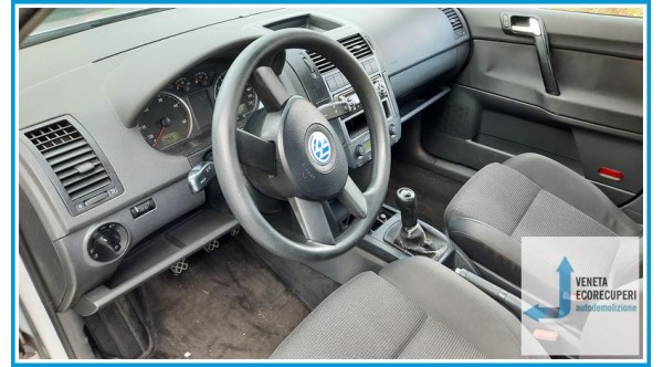 VOLKSWAGEN POLO 9N del 2002 parti usate e ricambi