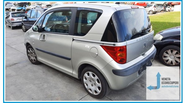 PEUGEOT 1007  del 2006 parti usate e ricambi