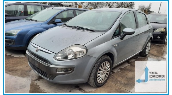FIAT GRANDE PUNTO 4C del 2010 parti usate e ricambi