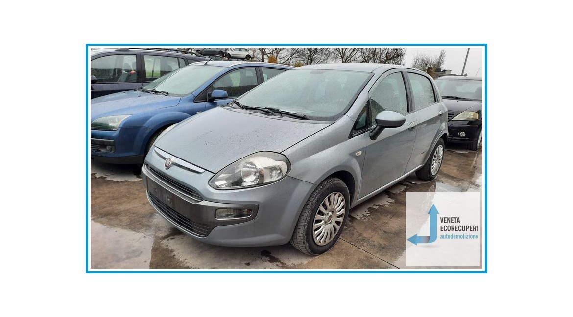FIAT GRANDE PUNTO 4C del 2010 parti usate e ricambi