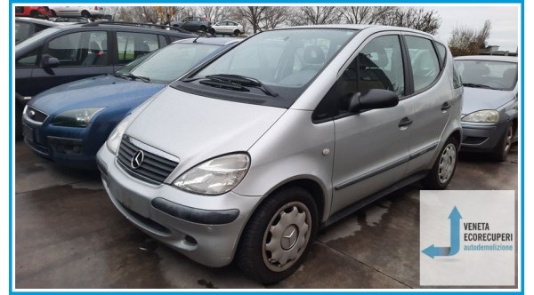 MERCEDES-BENZ Classe A W168 del 2001 parti usate e ricambi