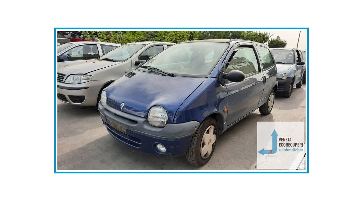 RENAULT TWINGO 1a Serie  del 2000 parti usate e ricambi