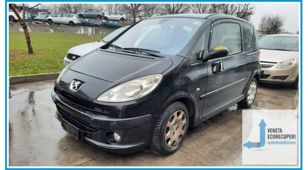 PEUGEOT 1007  del 2008 parti usate e ricambi