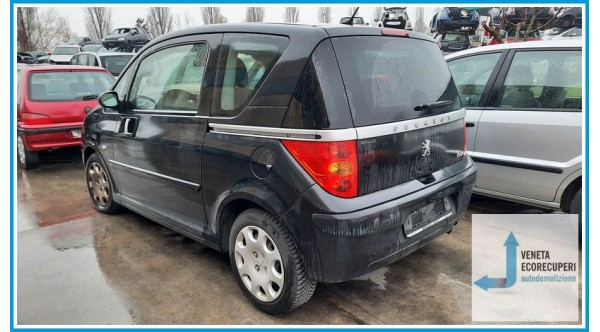 PEUGEOT 1007  del 2008 parti usate e ricambi