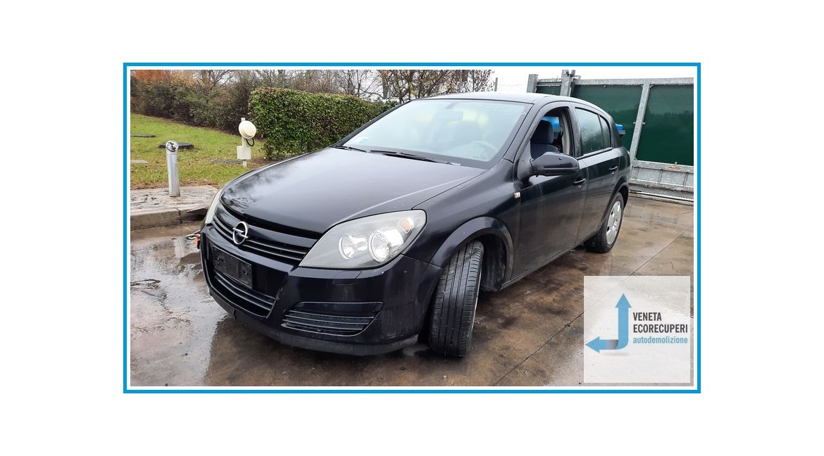 OPEL ASTRA A04 del 2005 parti usate e ricambi