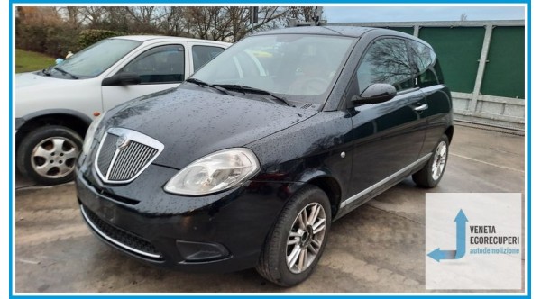 LANCIA YPSILON TE del 2008 parti usate e ricambi