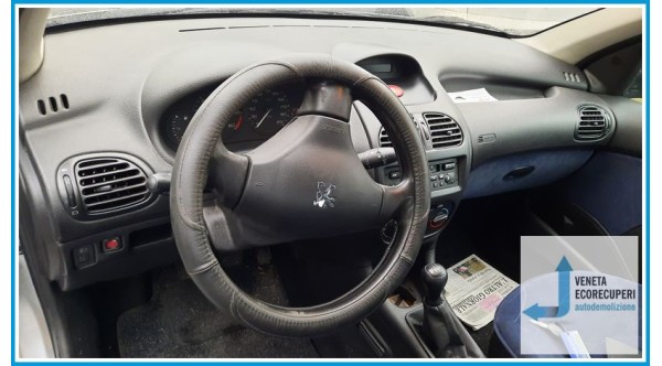 PEUGEOT 206  del 2002 parti usate e ricambi