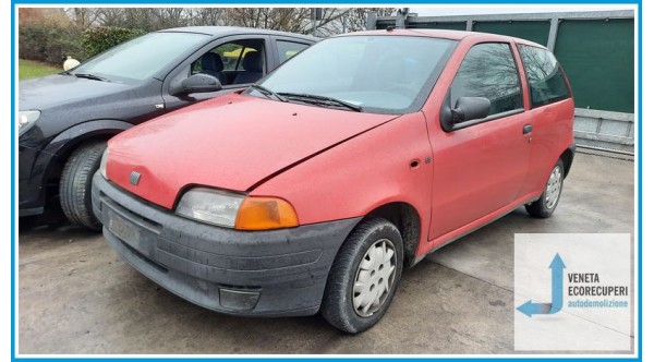 FIAT PUNTO 1a Serie  del 1998 parti usate e ricambi