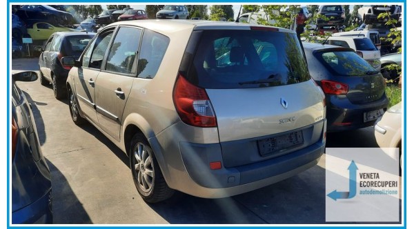 RENAULT SCENIC 2a Serie  del 2007 parti usate e ricambi