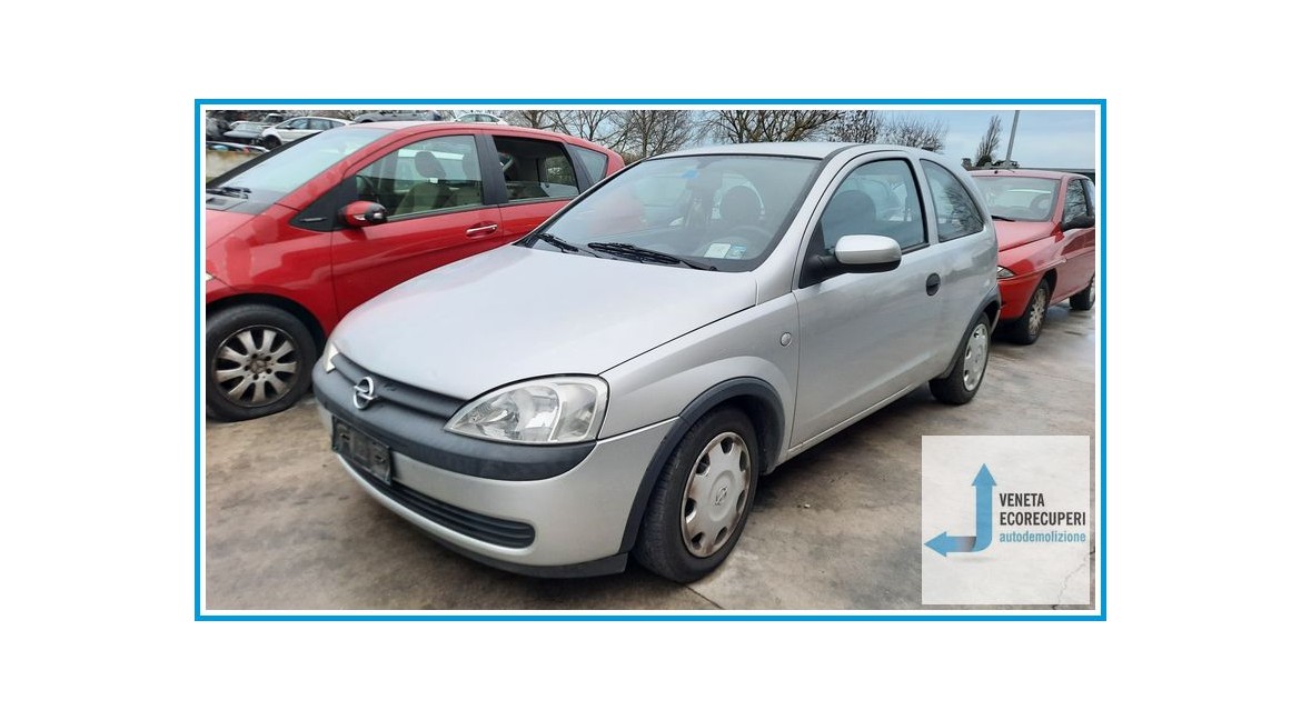 OPEL CORSA X01 del 2002 parti usate e ricambi