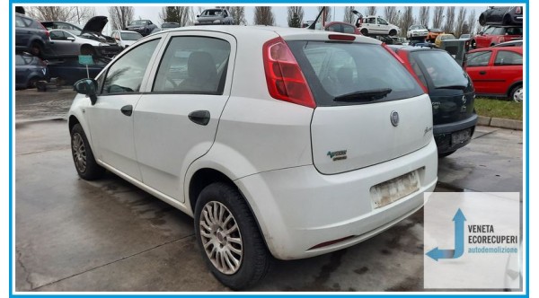 FIAT GRANDE PUNTO 4C del 2009 parti usate e ricambi