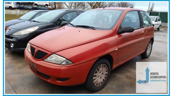 LANCIA Y  del 2002 parti usate e ricambi