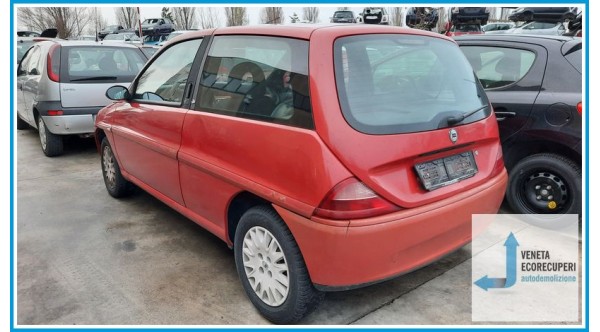 LANCIA Y  del 2002 parti usate e ricambi