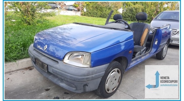RENAULT CLIO 1a Serie  del 1998 parti usate e ricambi