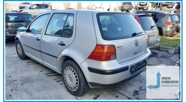 VOLKSWAGEN GOLF 1J del 1999 parti usate e ricambi