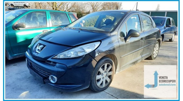 PEUGEOT 207  del 2008 parti usate e ricambi