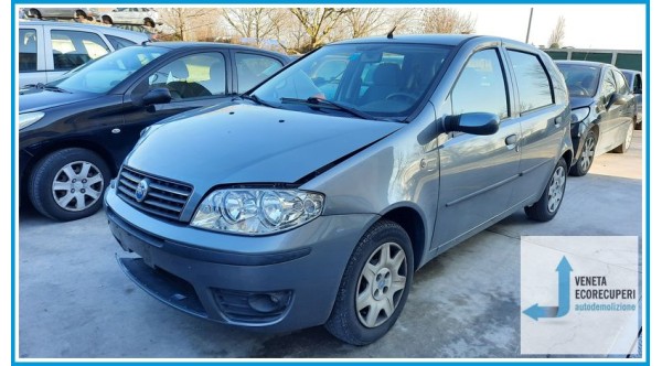 FIAT PUNTO 1N/1P del 2005 parti usate e ricambi
