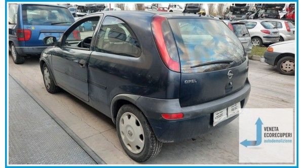 OPEL CORSA X01 del 2001 parti usate e ricambi