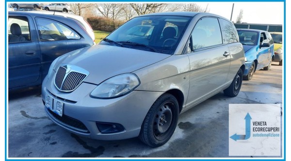 LANCIA YPSILON TE del 2007 parti usate e ricambi